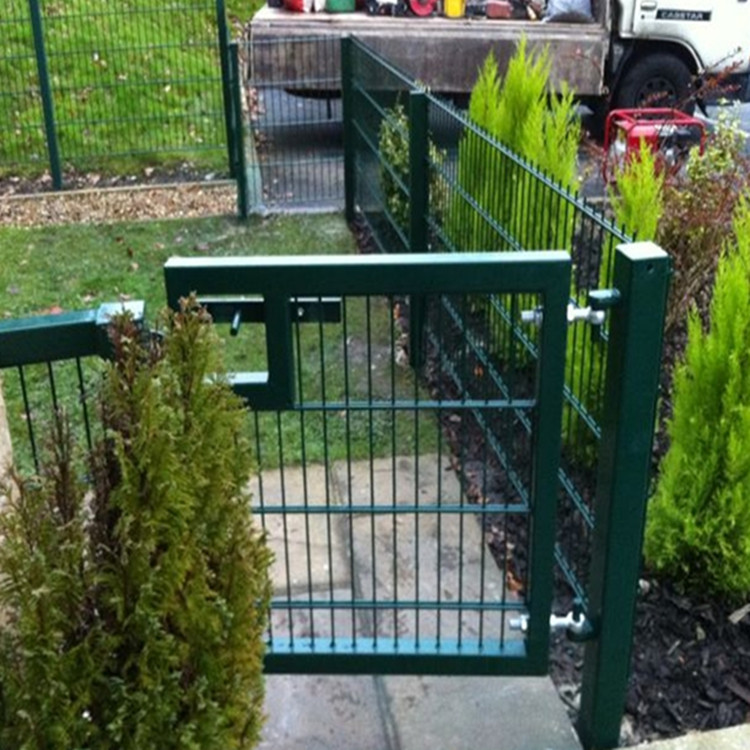 welded wire mesh euro yard metal fence gate