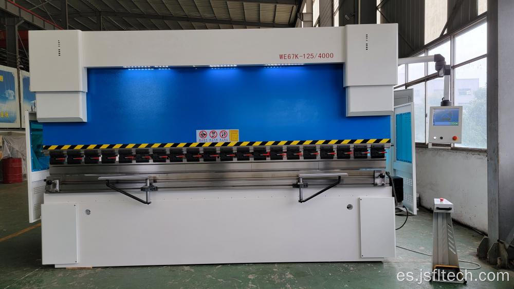 CNC Mini Machine Delem Da53t