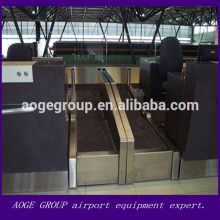 airport luggage check-in weighing conveyor