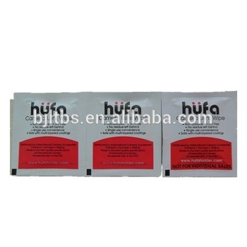 Lens cleaning wet wipes