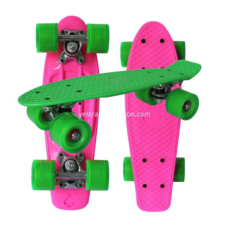 Mini Plastic Skateboard