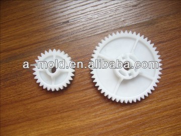 China produce Plastic precision gear injection molds