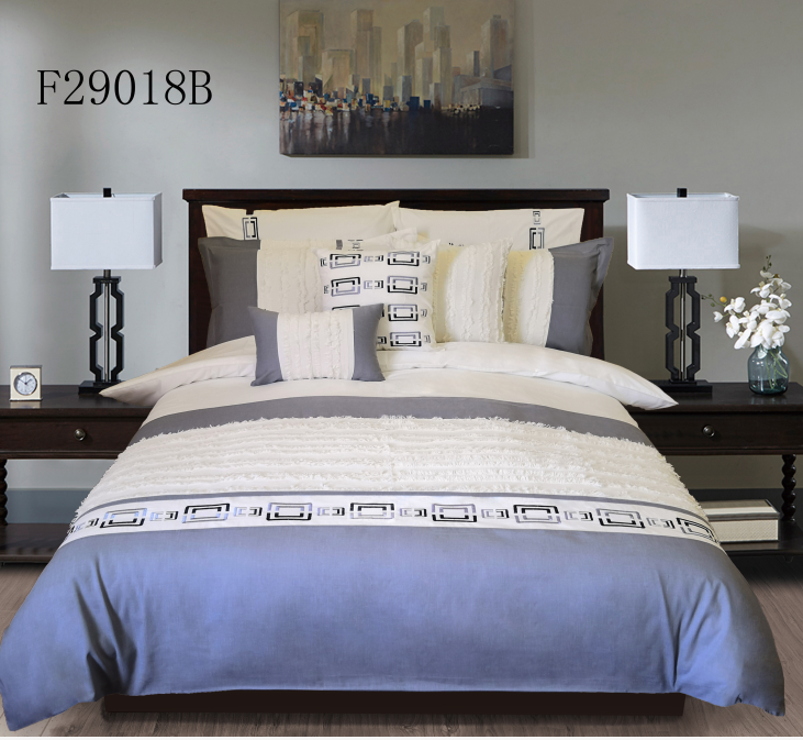 BSCI manufacturer direct selling embroidery duvet cover and pillow case microfiber king size duvet cover bedding set