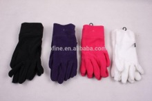 Polar fleece glove with micro fleece lining