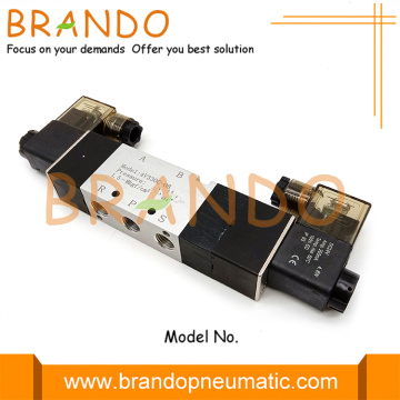 5/3 Yollu 1/2&#39;&#39; 4V330C-08 Pnömatik Kontrol Solenoid Valfı