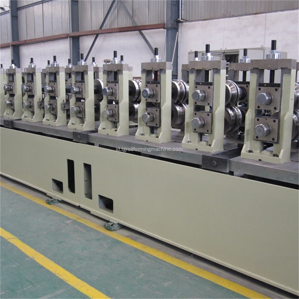 Mobil Mobil Anticollision Beam Profil Forming Equipment