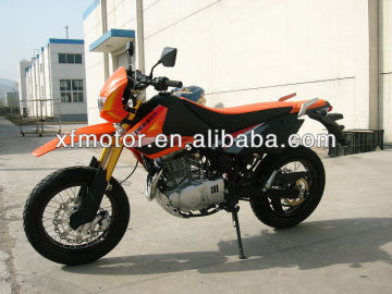 EEC Dirt Bike: Explore Performance Bikes