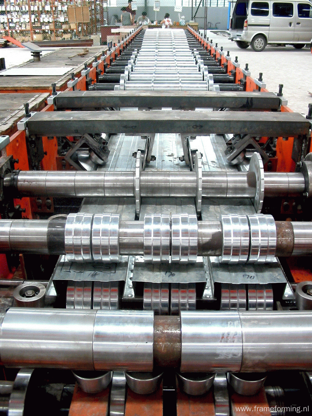 steel deck roll forming machine