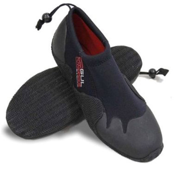MYLE factory slip-resistant beach shoe