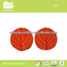 Silicone icing mould