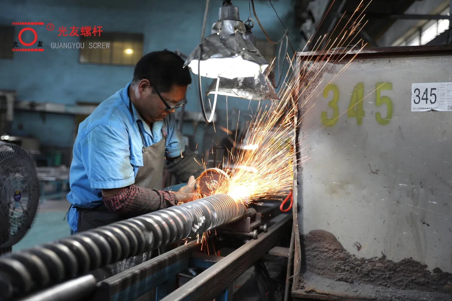 দীর্ঘ-জীবন নির্ভুলতা-মেশিনযুক্ত পরিধান-প্রতিরোধী SPC কনিক্যাল টুইন স্ক্রু এবং ব্যারেল