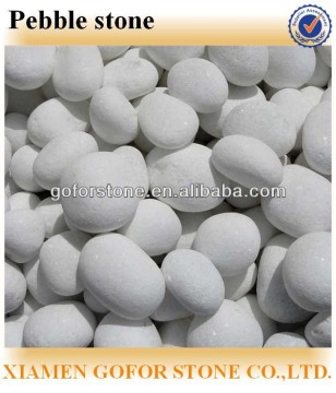 white pebble stone