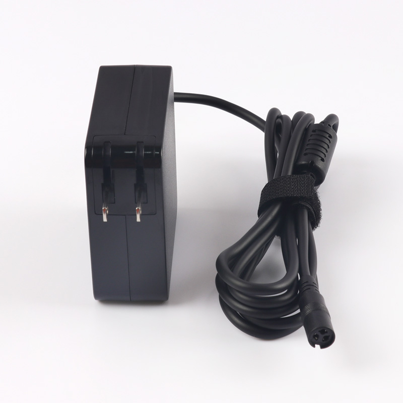 90W universele laptop-wisselstroomadapter met 10DC-tips