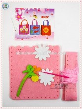 DIY felt handbag , fashion design gift felt handbag , felt bag , craft bag