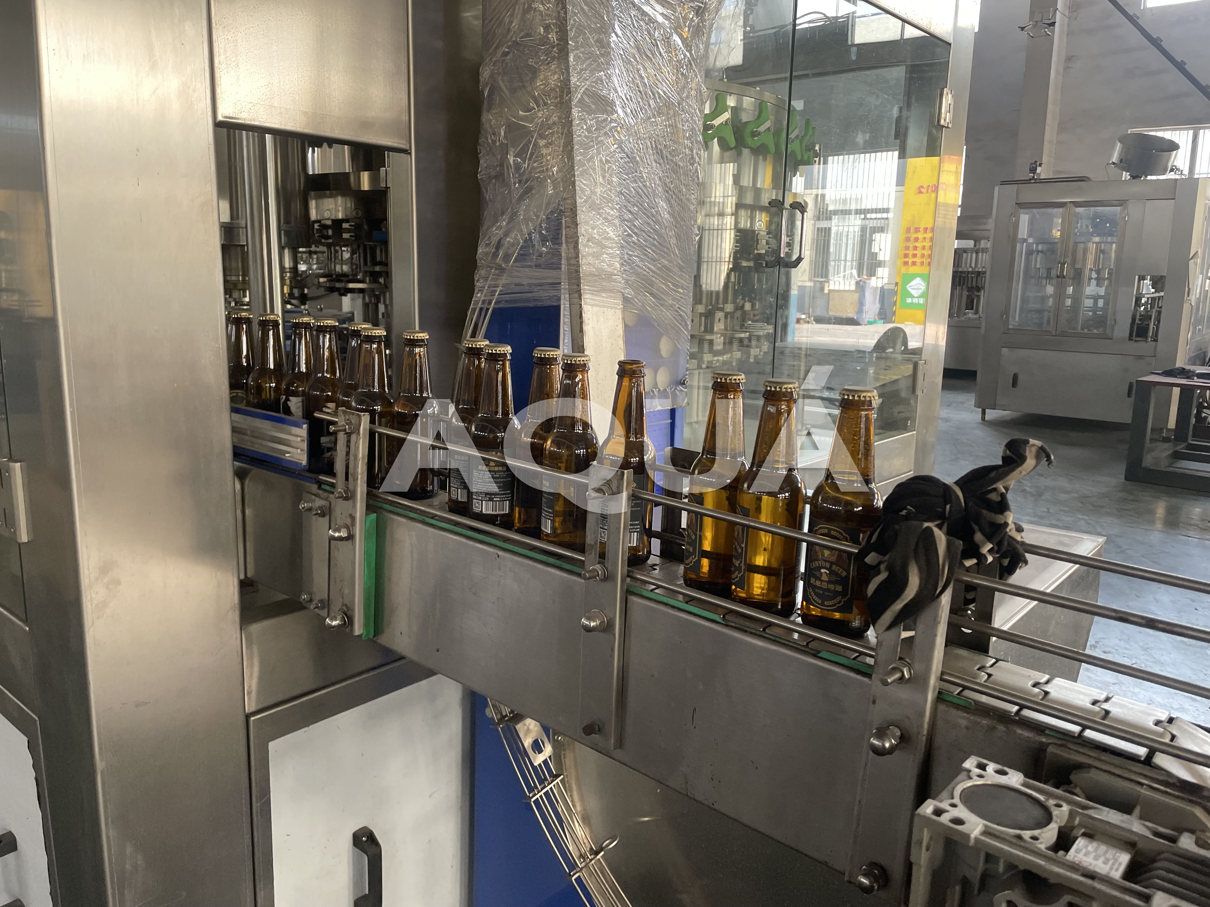 Price Of Carbonated Soft Drinks Plant/ Sparkling Soda Water Filling Machine