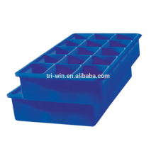 Perfect Cube Ice Trays