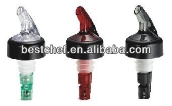 Measured wine pourer