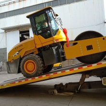 EPA Compliant 8 Ton Double Drum Diesel Road Roller Compactor with Hydraulic Vibrating Tandem Wheels