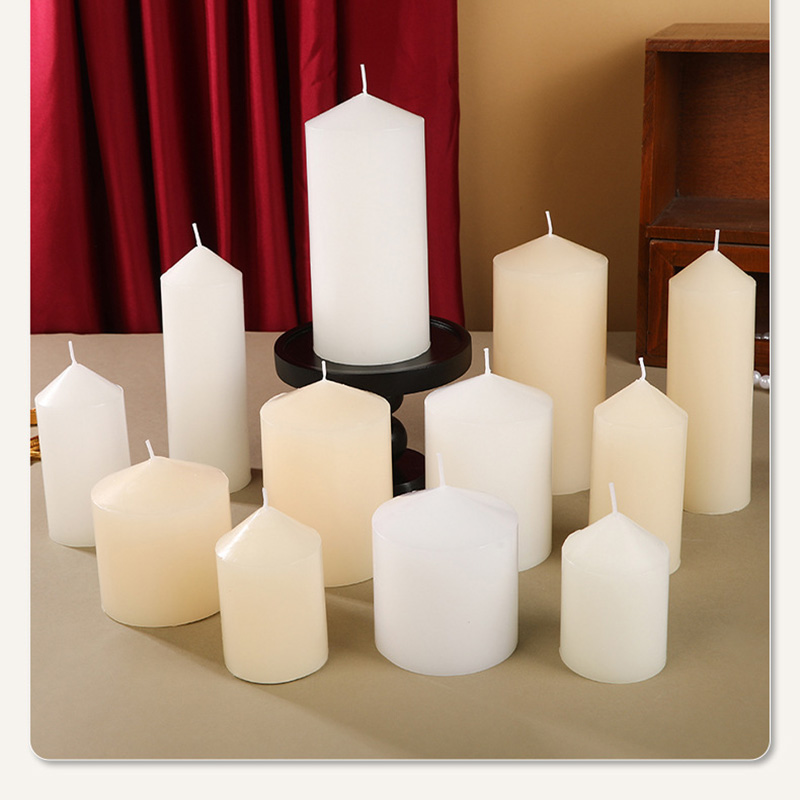 Каляровая машына зрабіла націснутую асноўную свечку слупа