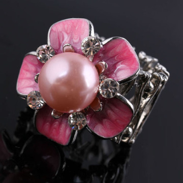 Fashion Pink Cz Pearl With Rhinestone Rings