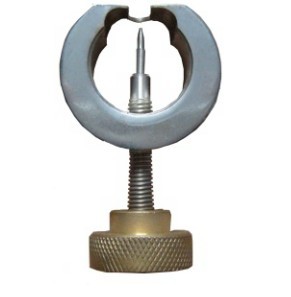 Pressure gauge pointer puller