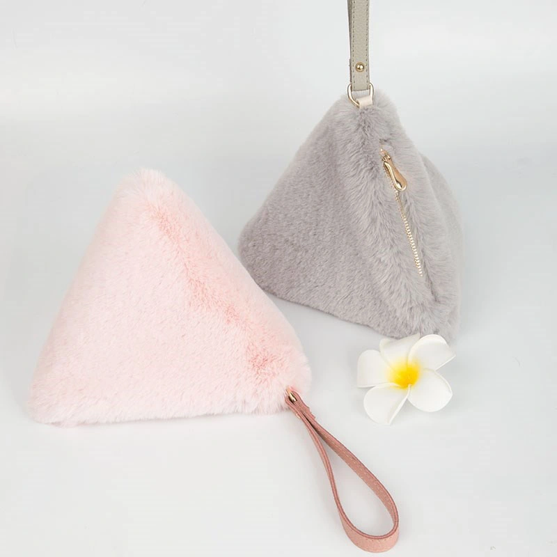 Fashion Warm and Lovely Simple Plush Rabbit Fur Bag Triangle Handbag