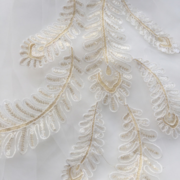 Feuille blanche corde broderie dentelle fleur ligne or