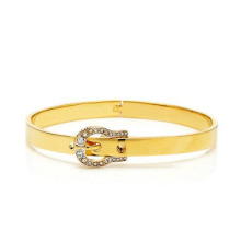 Belt-shaped new design gold bangles with diamond