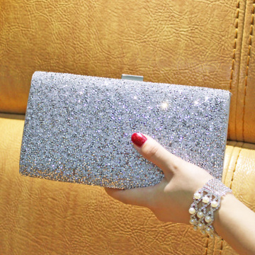  Glamorous Diamond Clutch Bags: The Perfect Evening Bag for Ladies 