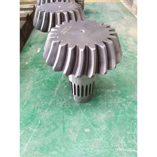 Dozer D155C-1 Spareparts Pinion Shaft 178-15-13240 dalam stok