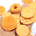 En gros Biscuits Beurre Biscuits Résine Cabochon Dos Plat Simulation Perles De Nourriture Enfants DIY Jouet Décor Chambre Décoration