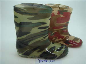 Camouflage PVC rain boots