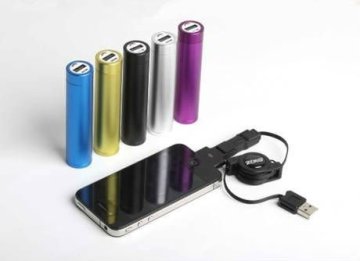 Portable universal battery pack USB charger