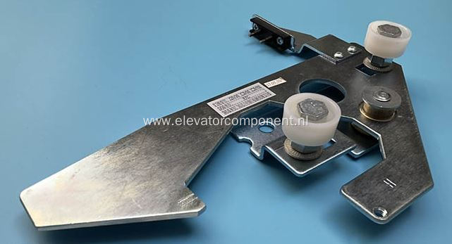 Sch****** V30 Landing Door Locking Device