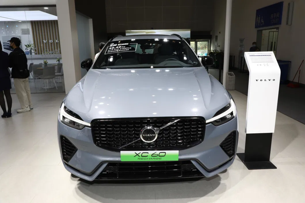 Volvo Xc60 Recharge Phev Plug in Hybrid Car New Energy Electric Petrol Vehicles Luxury Midsize SUV 4WD High Performance Car