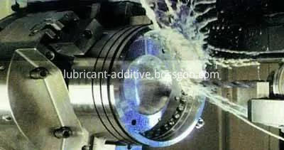 Режущая жидкость на масляной основе oil-based cutting fluid