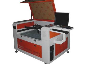 CCD Camera oriented laser cutting machine