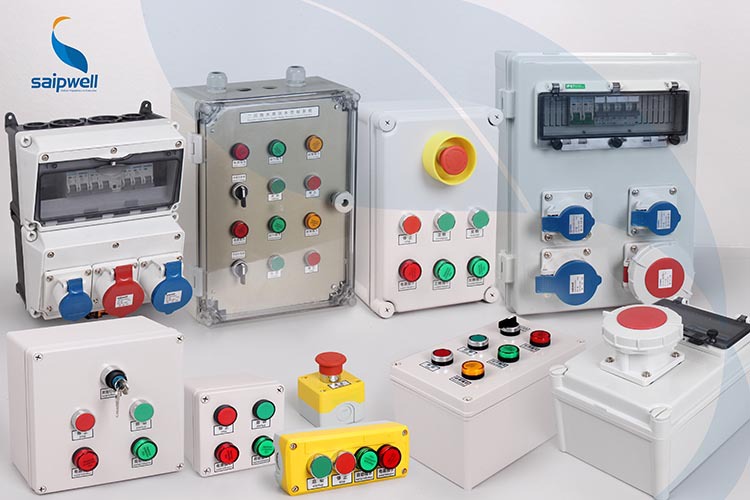 SAIP/SAIPWELL Hot Sales Dustproof Electric Outdoors Emergency 3 Push Button Switch Box