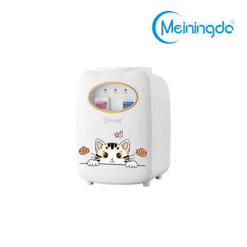 Elegant White Cat Door Water Fountain