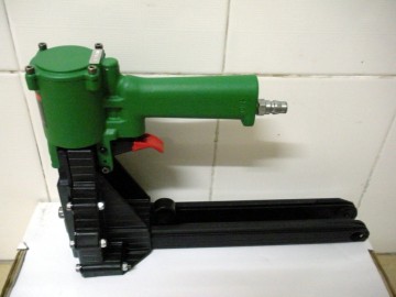 3522 Air carton stapler