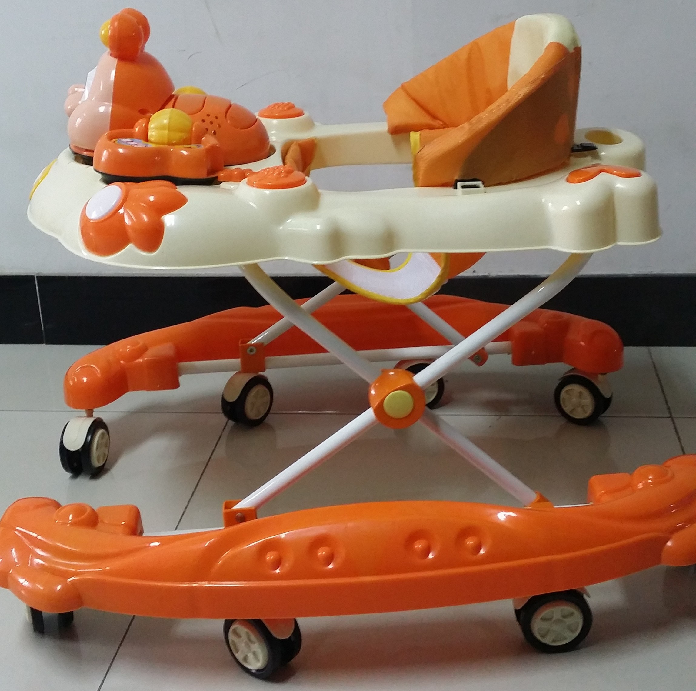 Safety baby walker