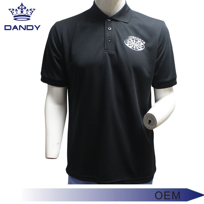 Polo negro con cuello en blanco para hombres