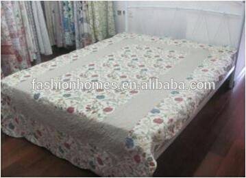 Buy polyester satin quilts made in China