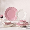Nieuw design Noordse keramische gebruiksvoorwerpen Dinner Set Purple White Crockery Dinner Sets Porselein Whosale
