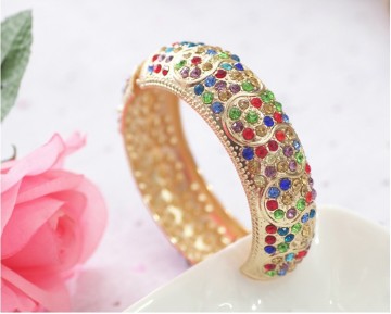 Bangle, Fashion Lady Gold Alloy Motif Hinge Crystal Bangle, Bangle Bracelet Jewelry Wholesale PT1561