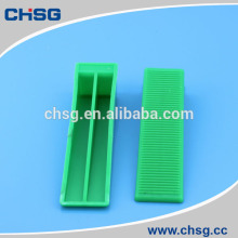 wholesale green color plastic leveling wedges for tile (CHSG)