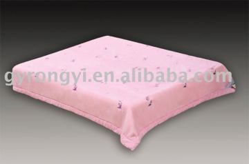 100% polyester embroidered blanket