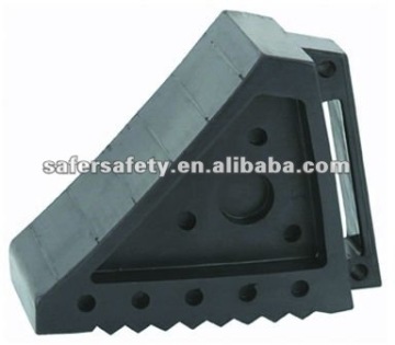 Rubber wheel chock