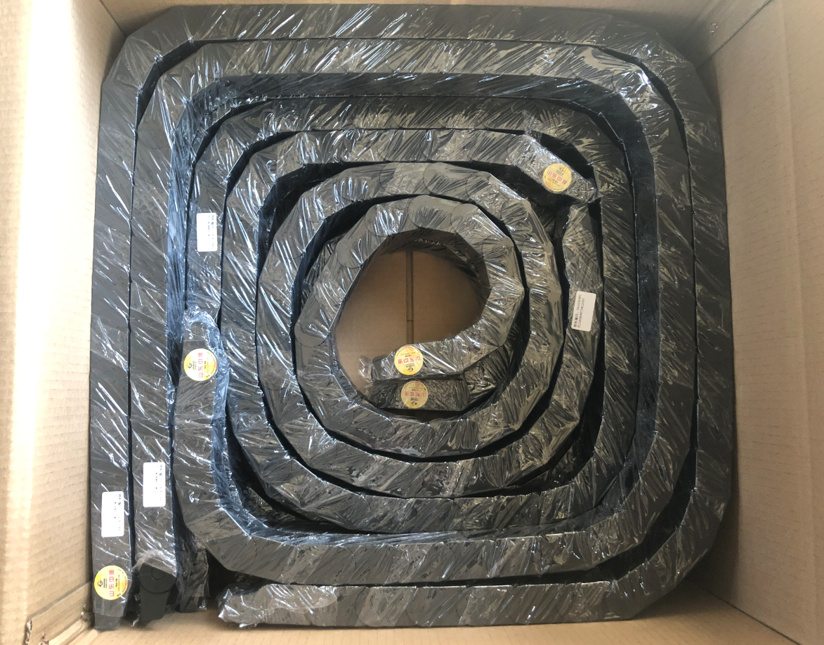 High quality open nylon cable drag chain used for CNC machine tools
