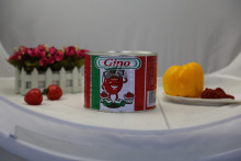 2.2kg Gino tomato paste for Africa